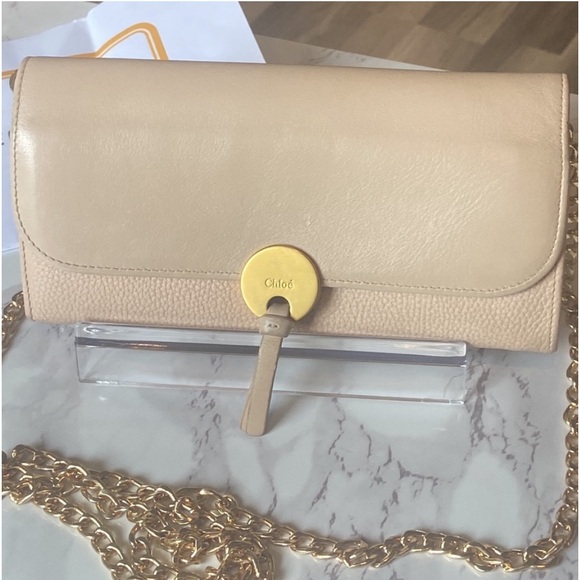 CHLOE WALLET with COA & Insert - Picture 2 of 9
